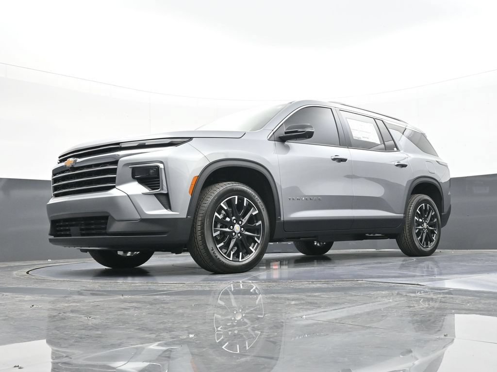 New 2026 Chevrolet Traverse LT w/ Sun and Wheel Package FWD image 48