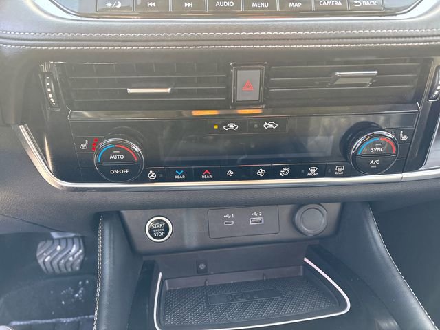 Used 2023 Nissan Rogue Platinum w/ Platinum Premium Package AWD/4WD image 24