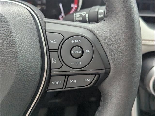 Used 2023 Toyota RAV4 XLE Premium image 50