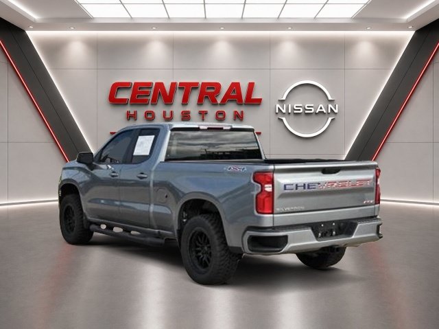 Used 2026 Chevrolet Silverado 1500 RST w/ RST Select Package AWD/4WD image 3