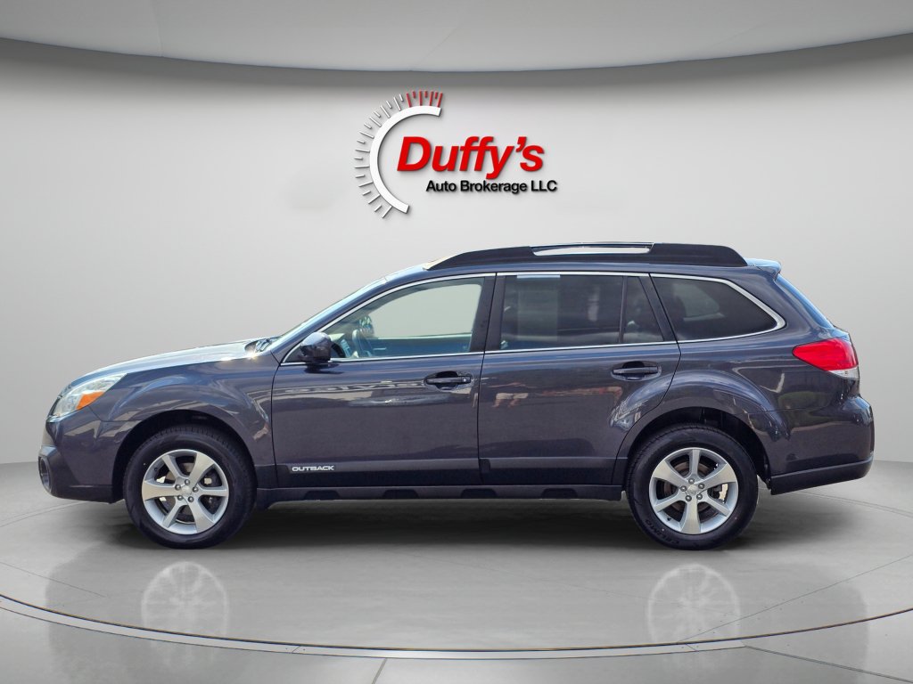 Used 2013 Subaru Outback 2.5i Limited w/ Moonroof Pkg AWD/4WD image 15