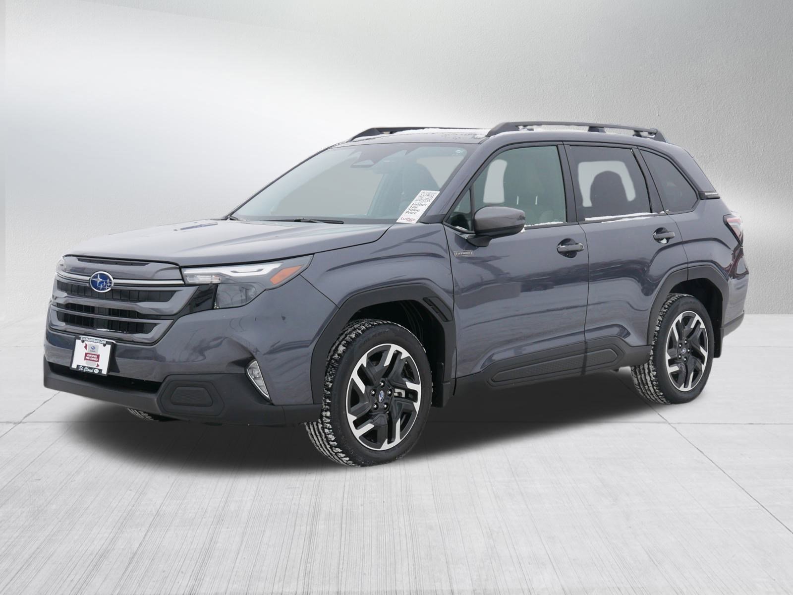 Certified 2025 Subaru Forester Premium w/ Protection Package (1PH) image 3