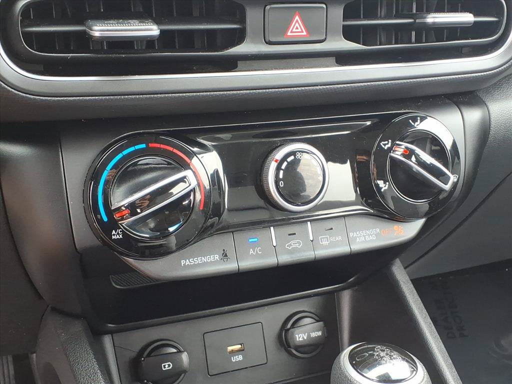 Used 2022 Hyundai Kona SE FWD image 7