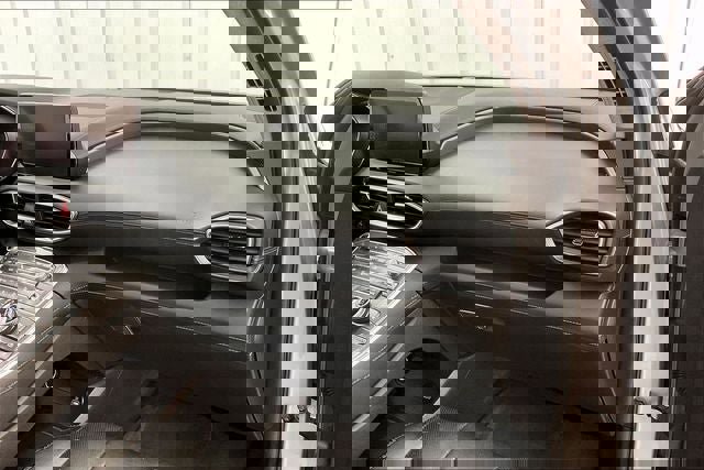 Used 2022 Hyundai Santa Fe Limited image 18