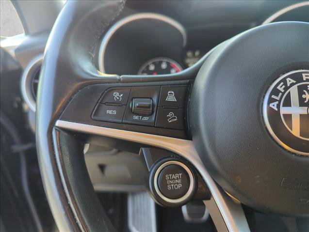 Used 2019 Alfa Romeo Stelvio Ti Lusso w/ Quick Order Package 22X Lusso image 16