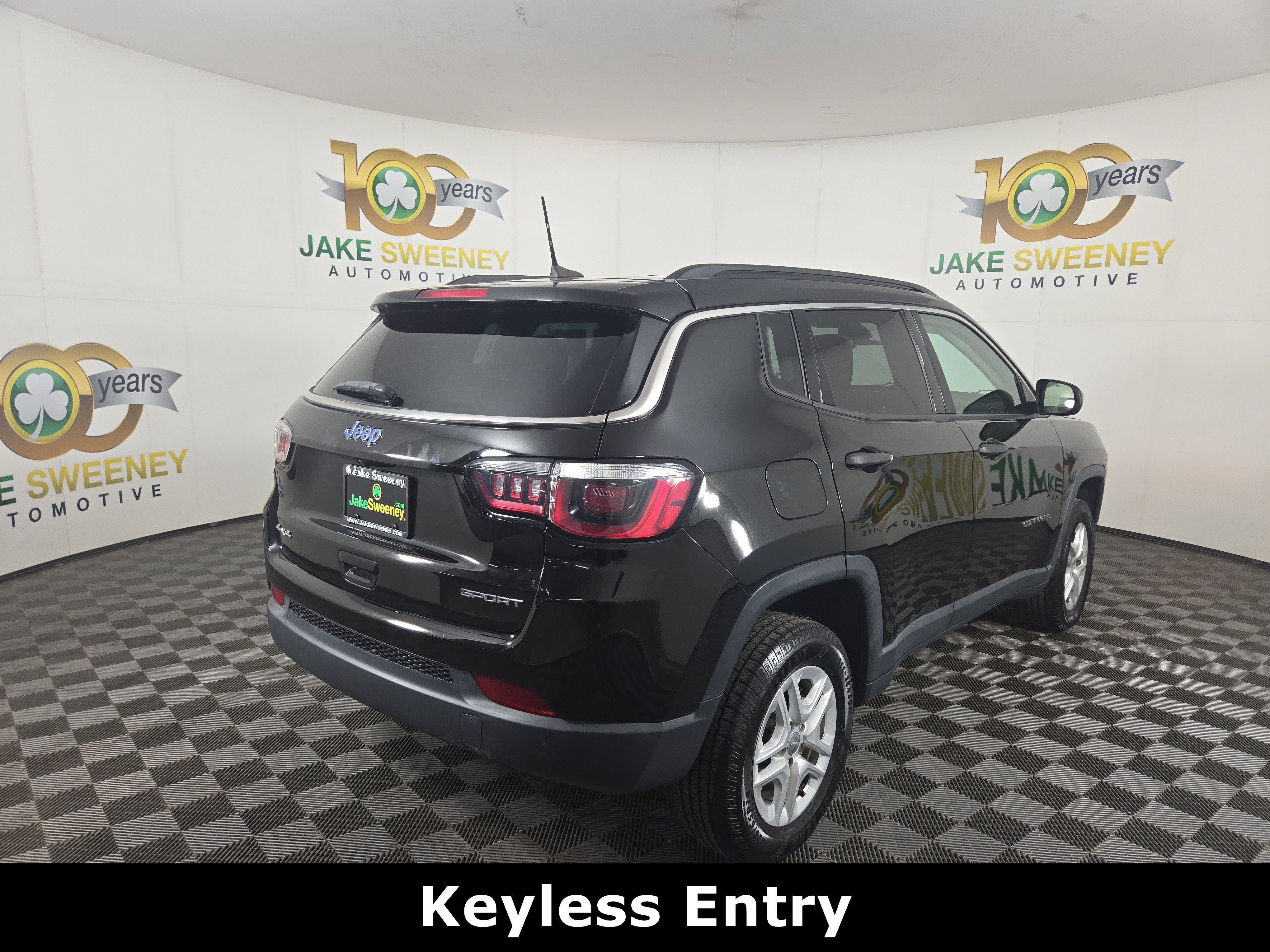 Used 2019 Jeep Compass Sport image 9
