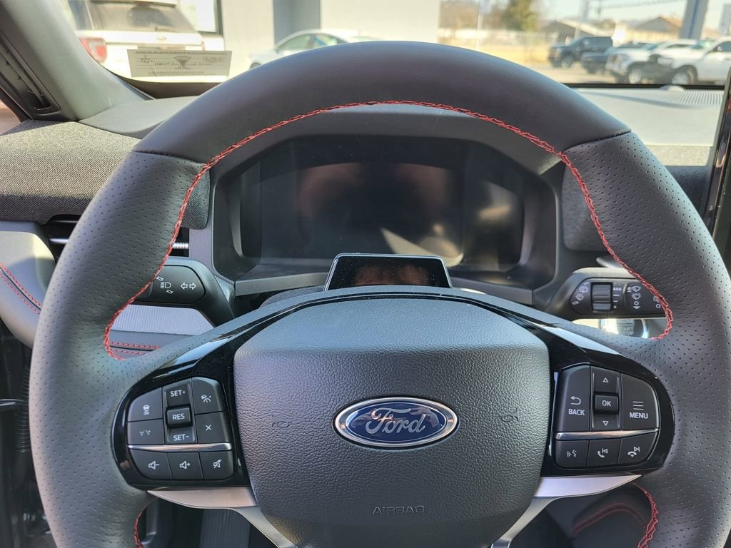 New 2026 Ford Explorer ST-Line w/ ST-Line Street Pack AWD/4WD image 16