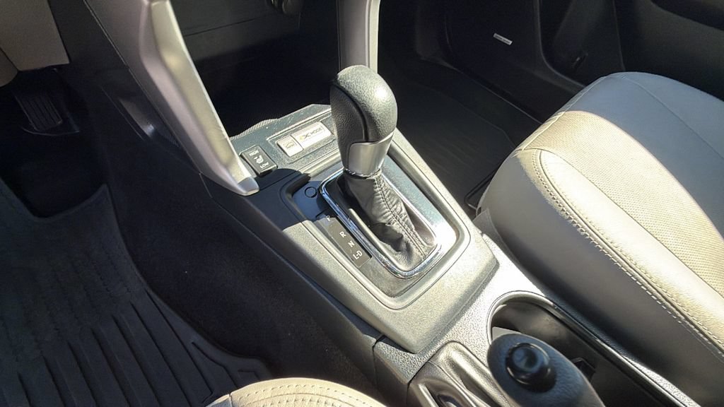 Used 2016 Subaru Forester 2.5i Touring w/ Eyesight & Navigation System AWD/4WD image 24