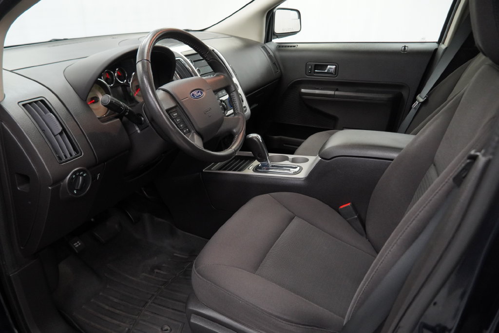 Used 2010 Ford Edge SEL FWD image 19