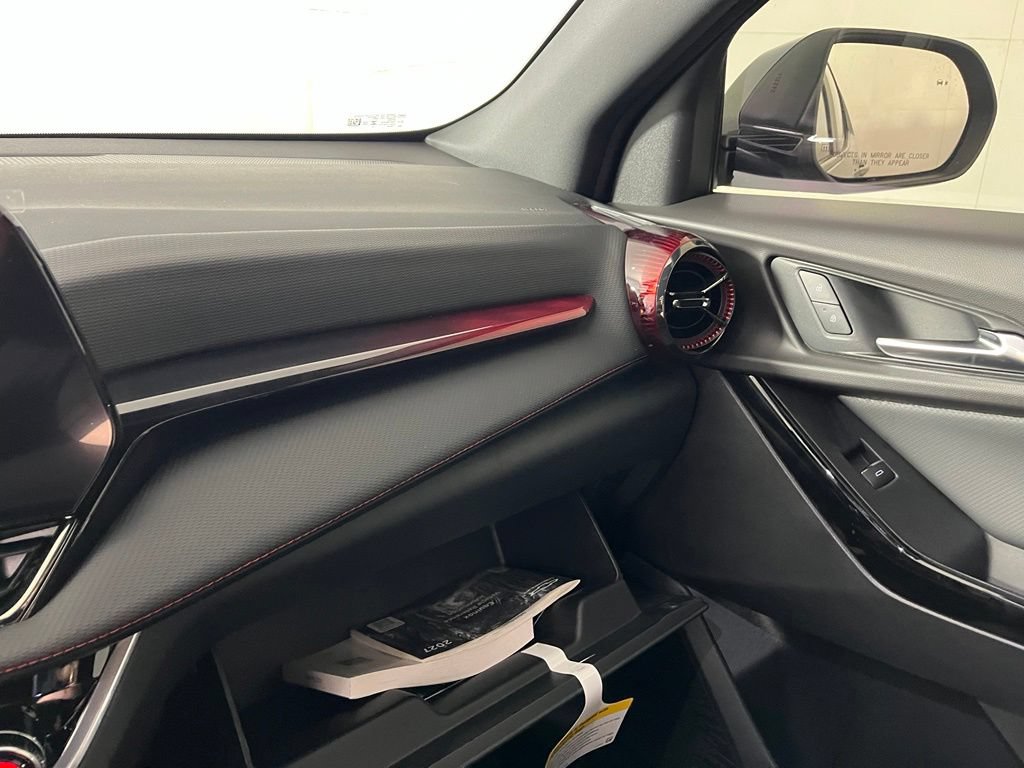 New 2027 Chevrolet Equinox RS w/ Convenience Package III FWD image 23