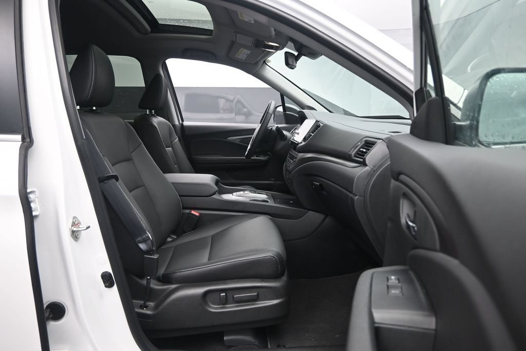 Used 2025 Honda Ridgeline RTL image 27