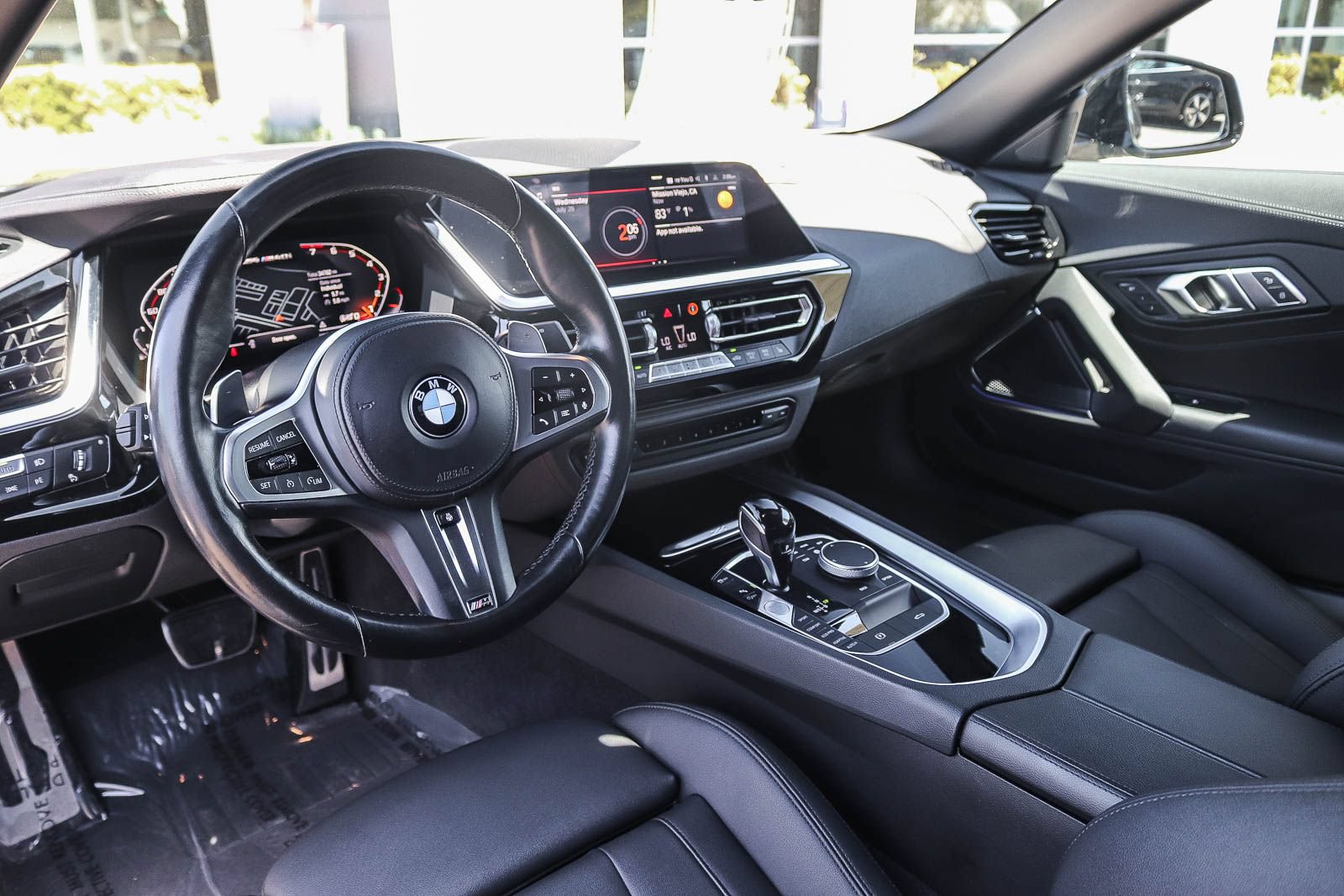 Used 2022 BMW Z4 M40i w/ Driving Assistance Package RWD image 13