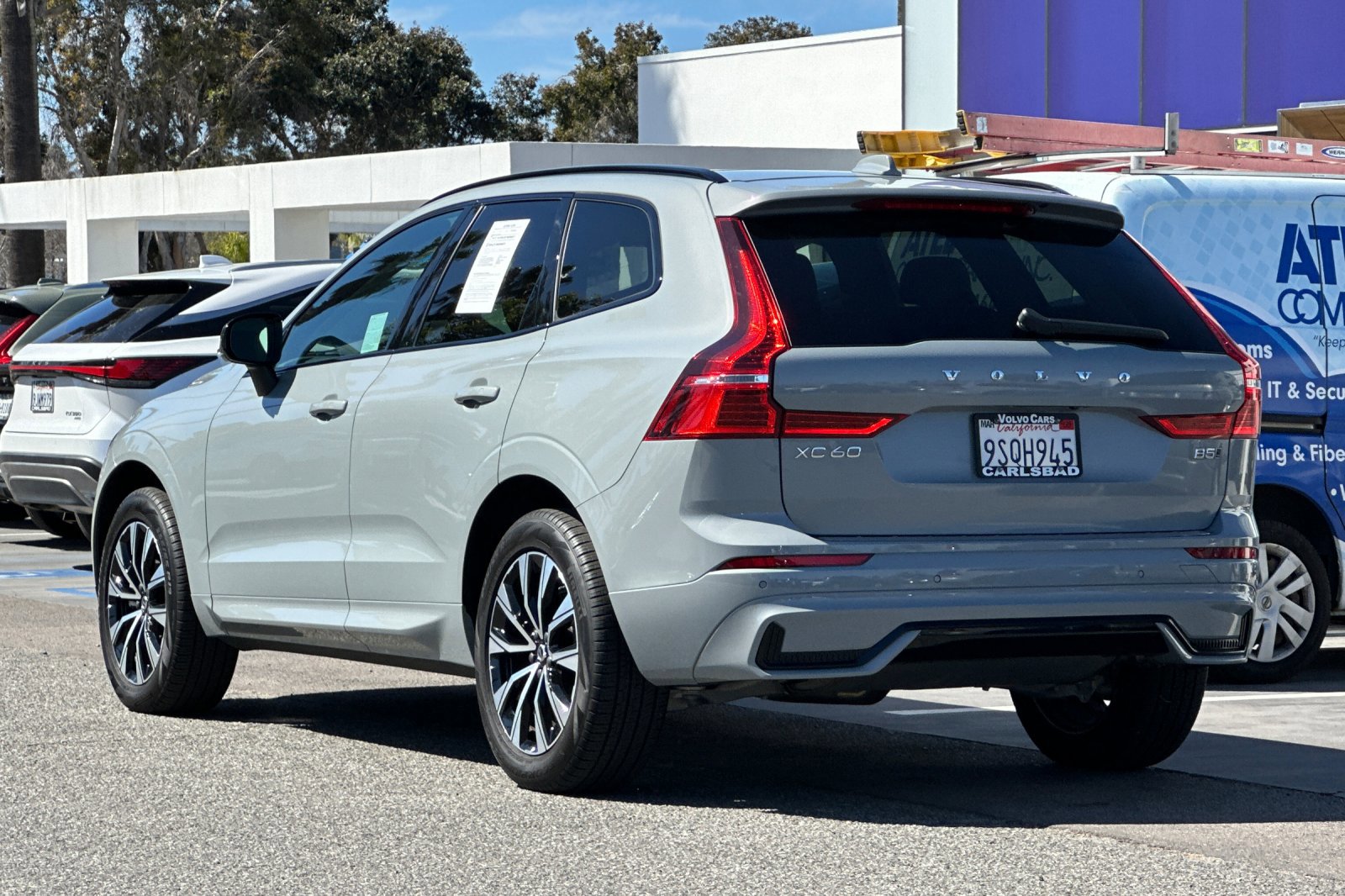 Certified 2025 Volvo XC60 B5 Core w/ Protection Package Premier image 6