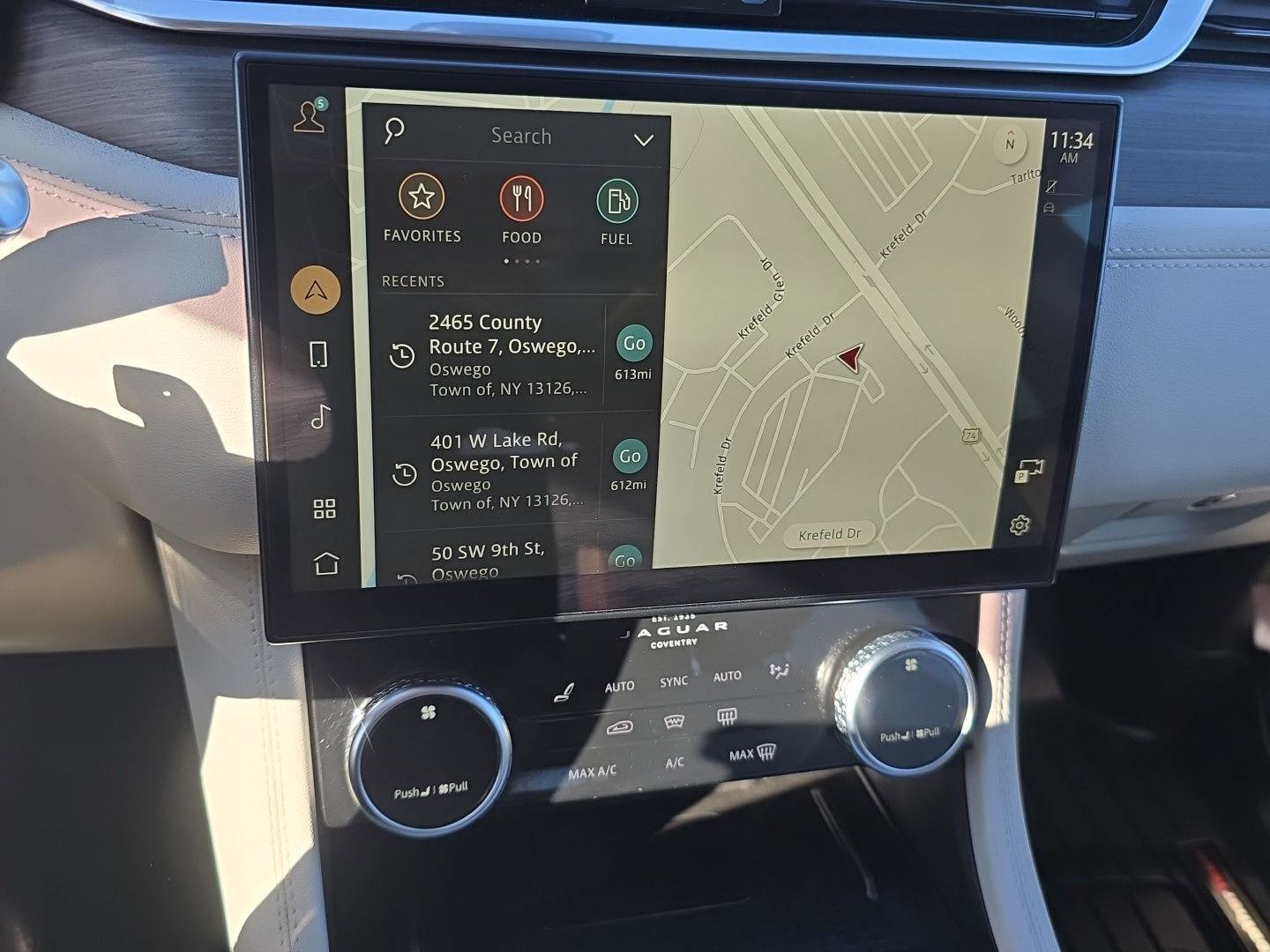 Used 2022 Jaguar F-PACE S image 25