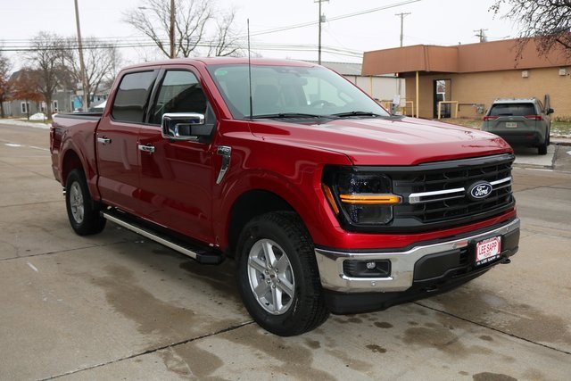 New 2025 Ford F150 XLT w/ Equipment Group 302A MID image 9