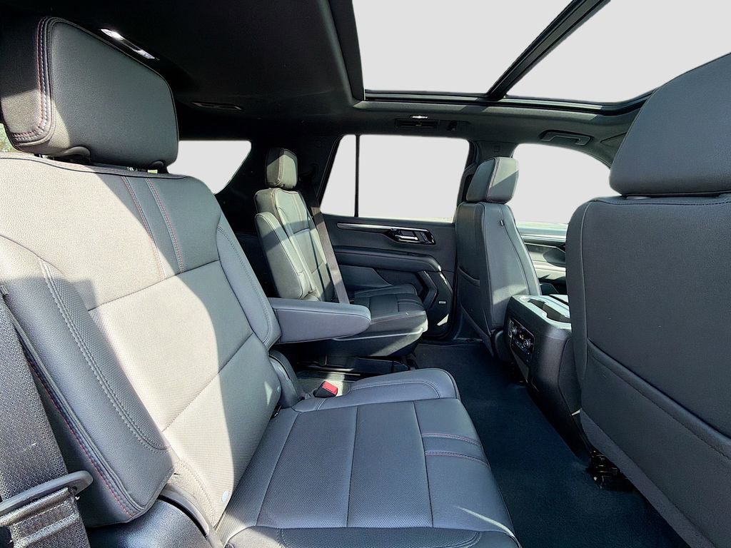 Used 2025 Chevrolet Tahoe RST w/ Comfort Package image 30