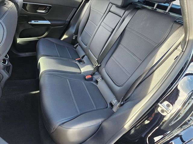 Certified 2026 Mercedes-Benz GLC 300 image 17