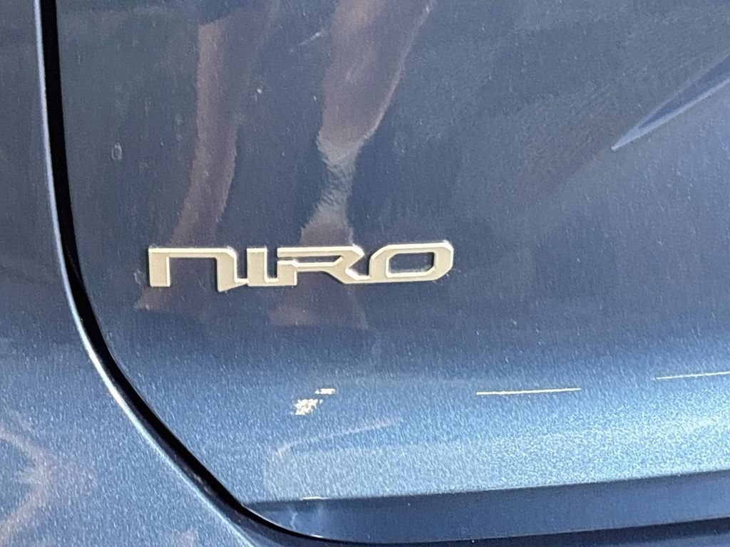 Certified 2023 Kia Niro FWD image 26