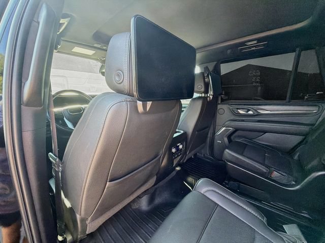 Used 2023 GMC Yukon Denali AWD/4WD image 9