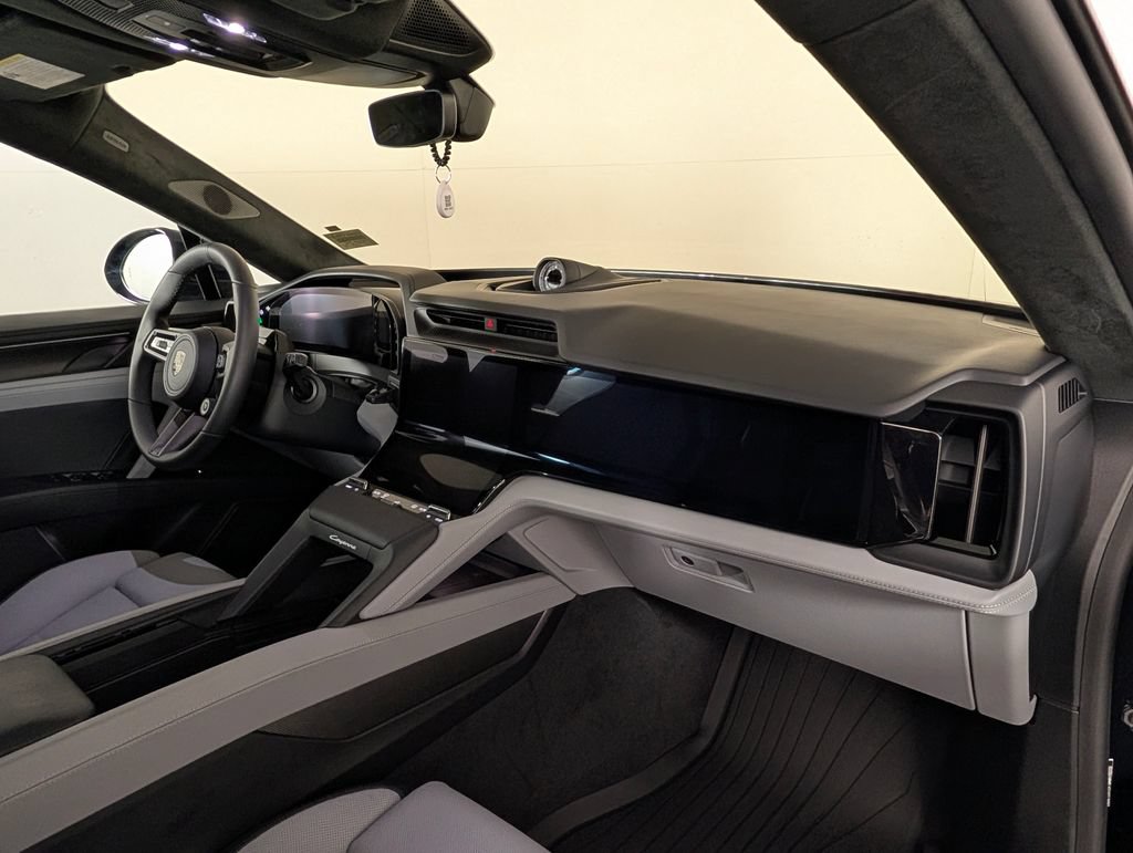 New 2026 Porsche Cayenne Turbo AWD/4WD image 19