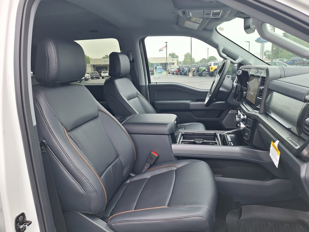 New 2026 Ford F350 Lariat w/ Lariat Premium Package image 18