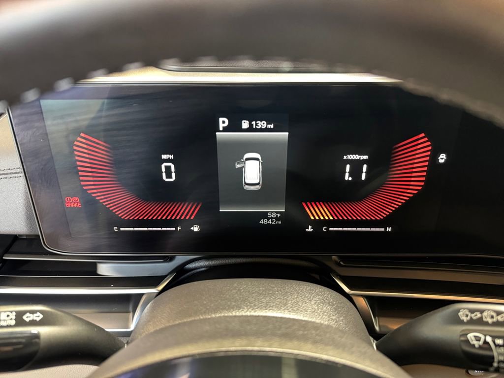 Certified 2026 Kia Carnival FWD image 16