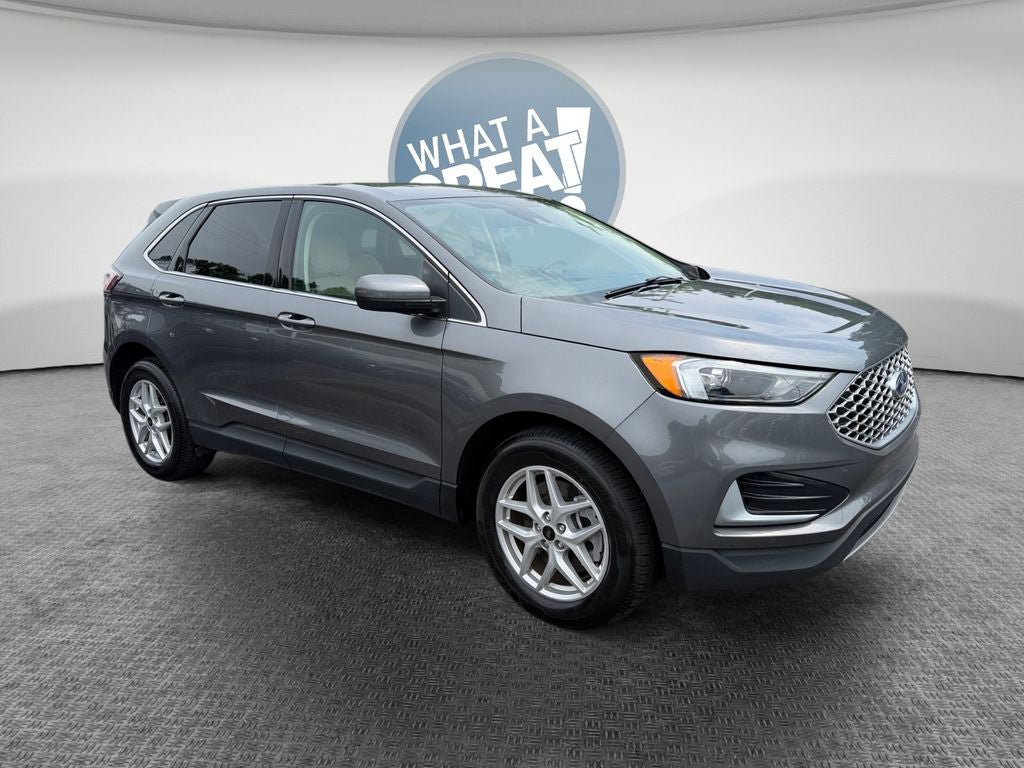 Used 2024 Ford Edge SEL