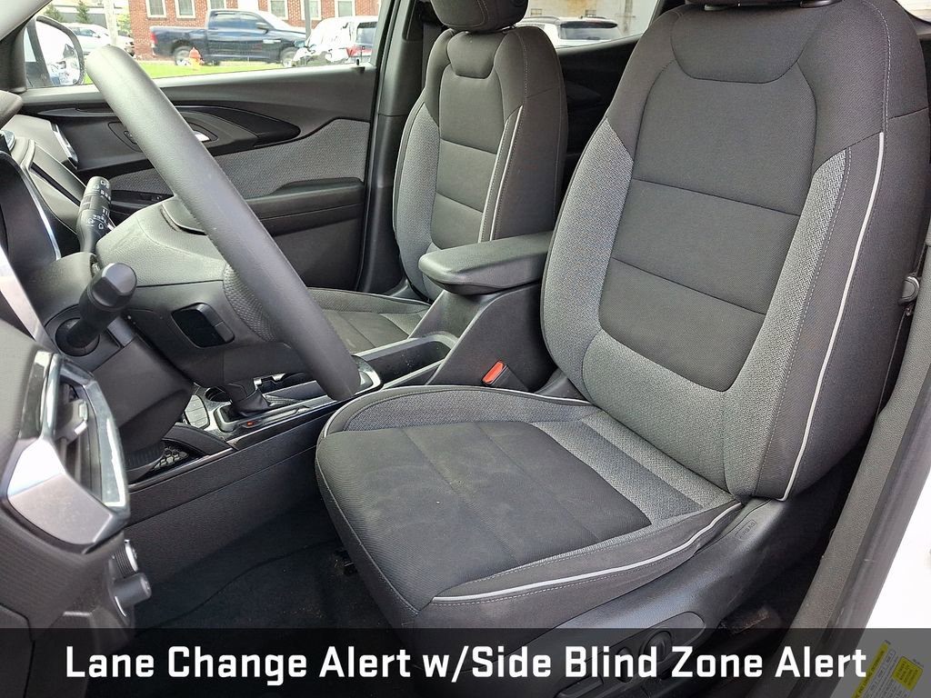 Used 2021 Chevrolet TrailBlazer LT w/ Driver Confidence Package image 14