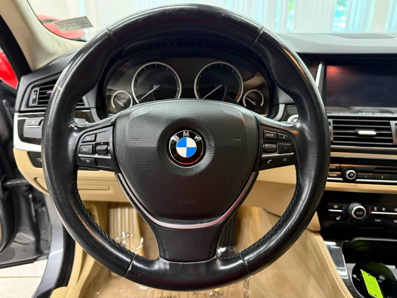 Used 2015 BMW 528i Sedan RWD image 30