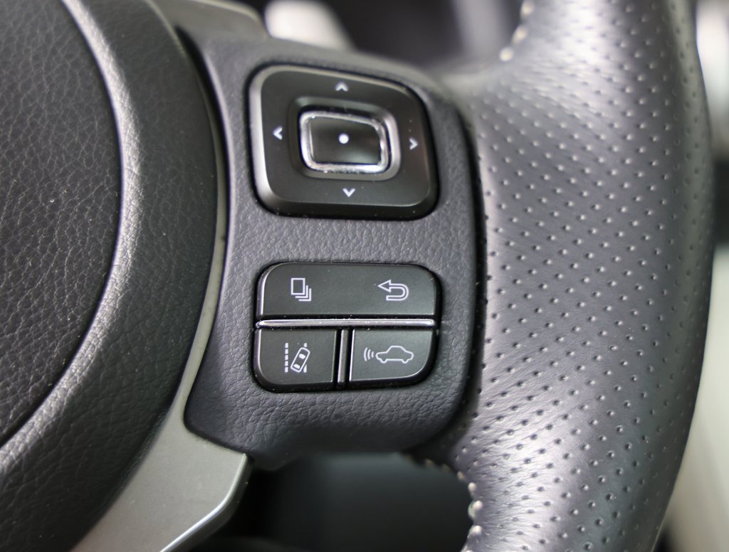 Used 2023 Lexus RC 350 F Sport image 16