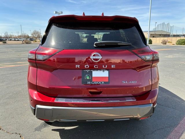 Certified 2025 Nissan Rogue SL w/ Tech Package AWD/4WD image 5