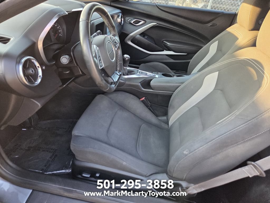 Used 2021 Chevrolet Camaro LS RWD image 6