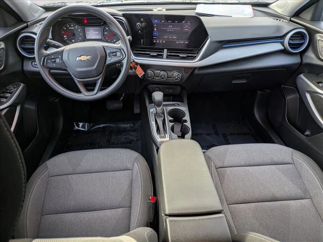 Used 2024 Chevrolet Trax LS image 16