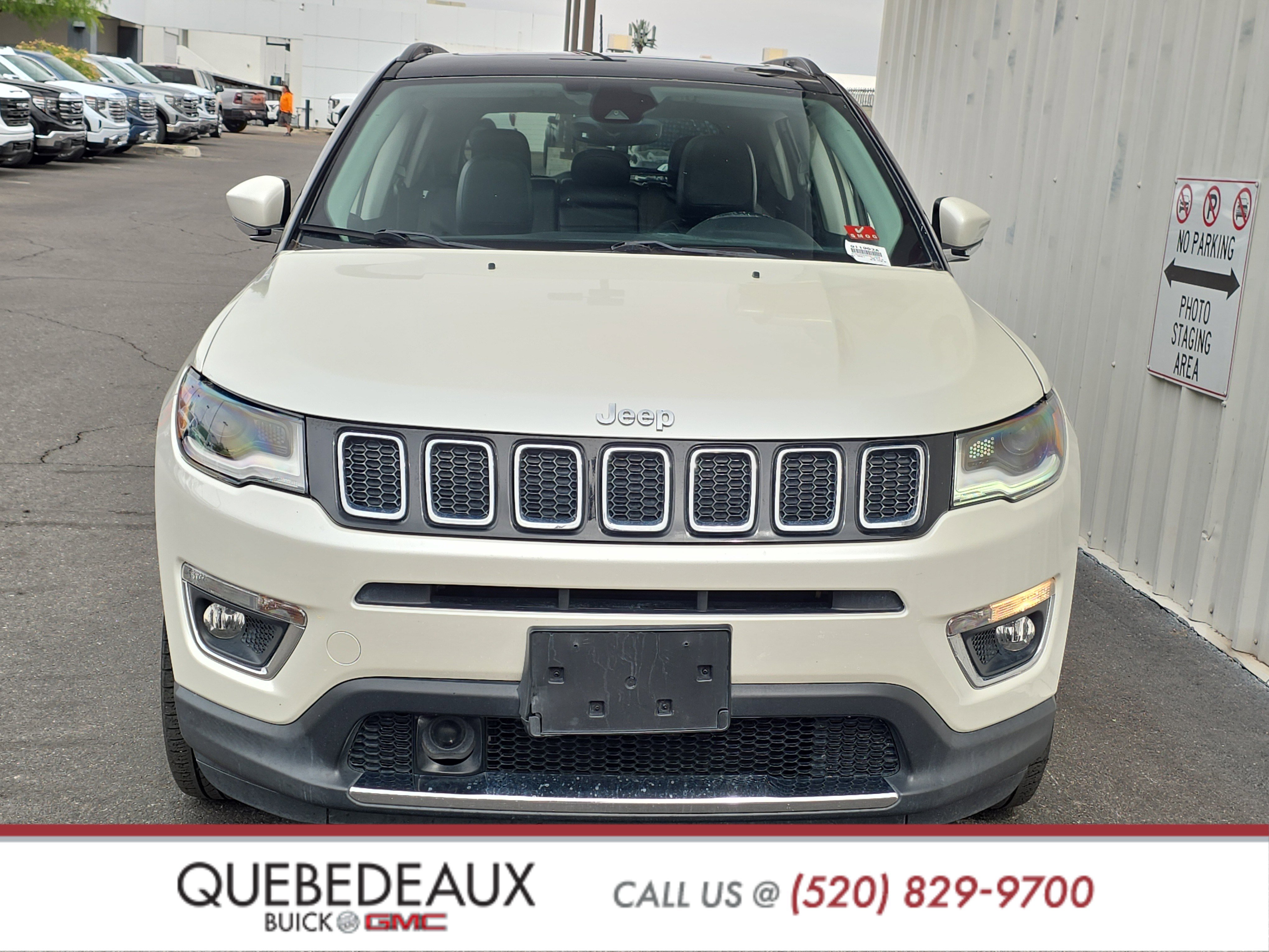 Used 2017 Jeep Compass Limited AWD/4WD image 2