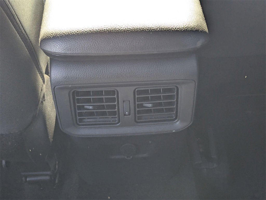 Used 2025 Toyota RAV4 LE image 24