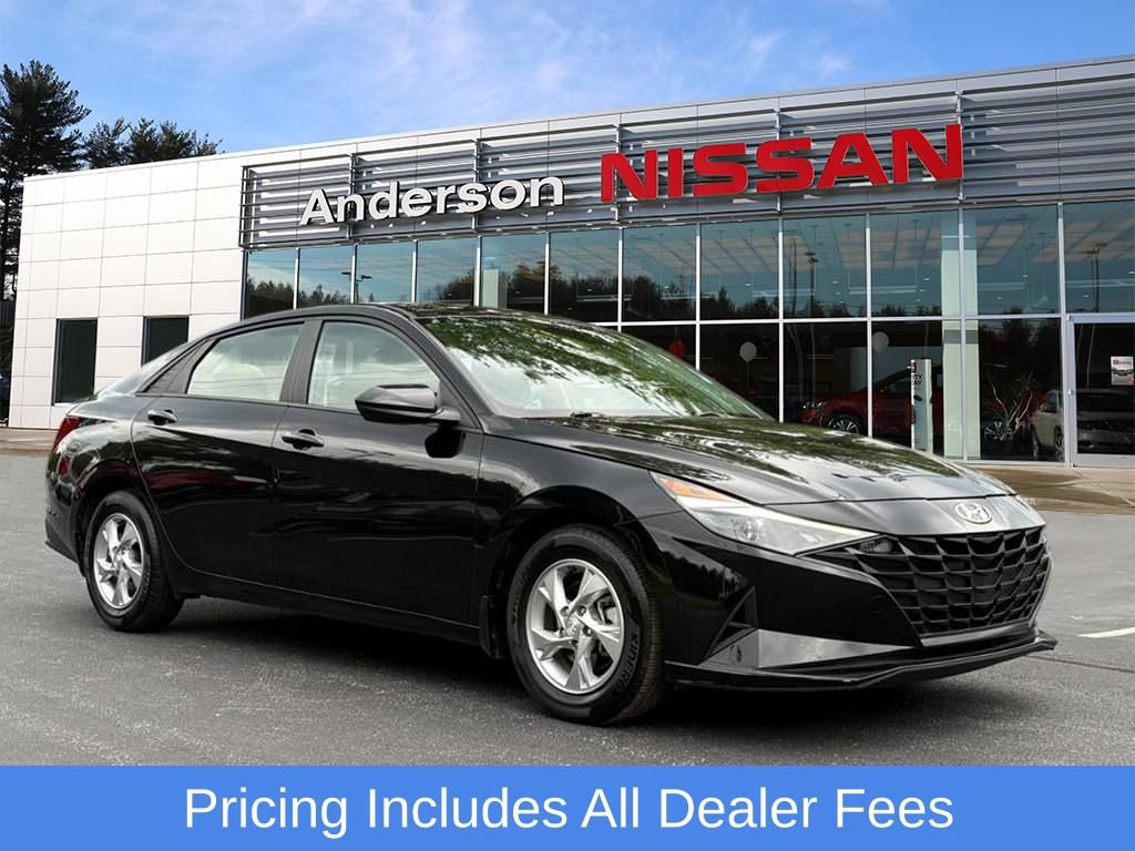 Used 2023 Hyundai Elantra SE