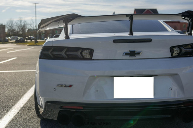 Used 2017 Chevrolet Camaro ZL1 image 70