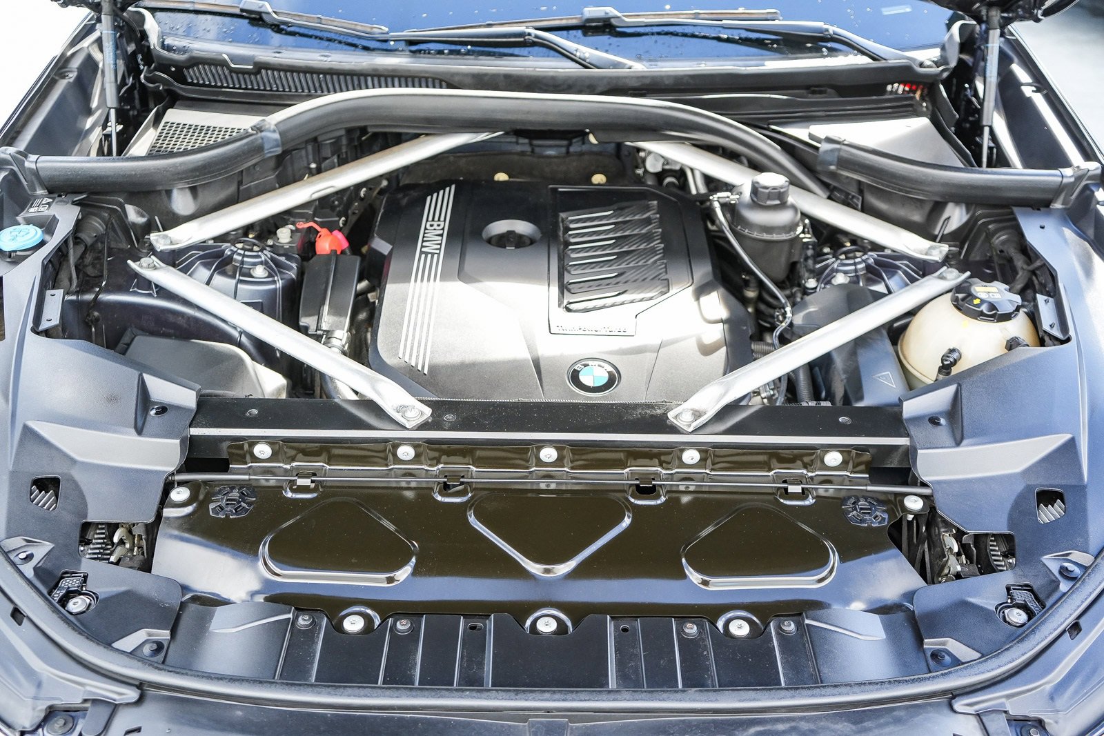 Used 2020 BMW X5 xDrive40i w/ Premium Package image 26