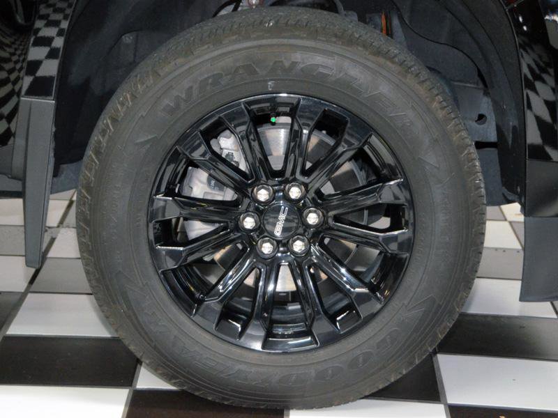 Used 2022 GMC Canyon Elevation w/ Trailering Package RWD image 16