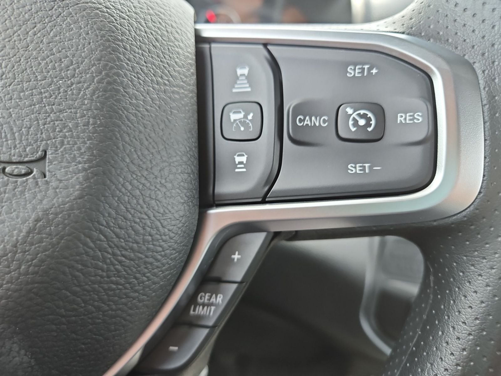New 2026 RAM 2500 Tradesman AWD/4WD image 26