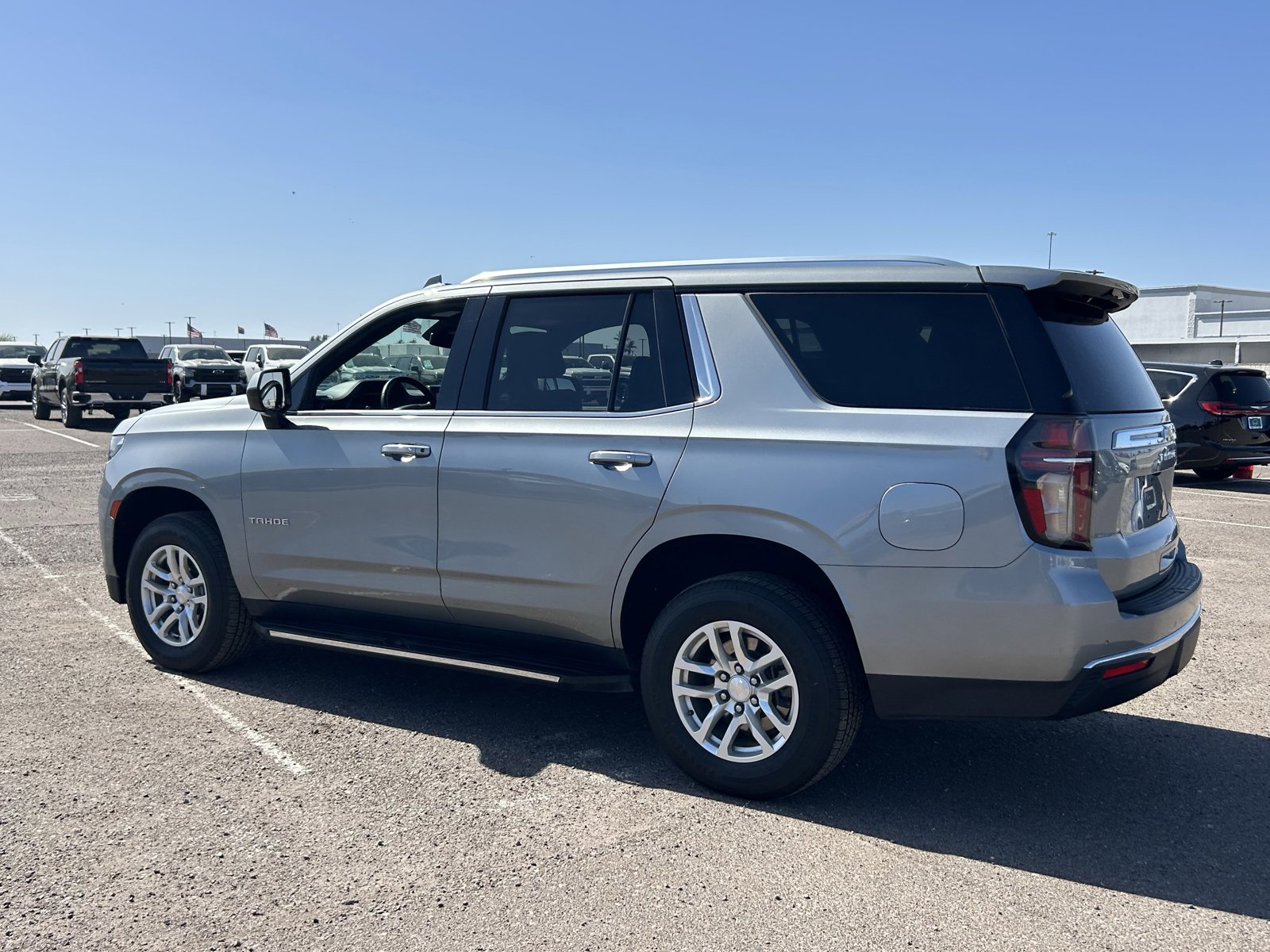 Used 2023 Chevrolet Tahoe LT image 3