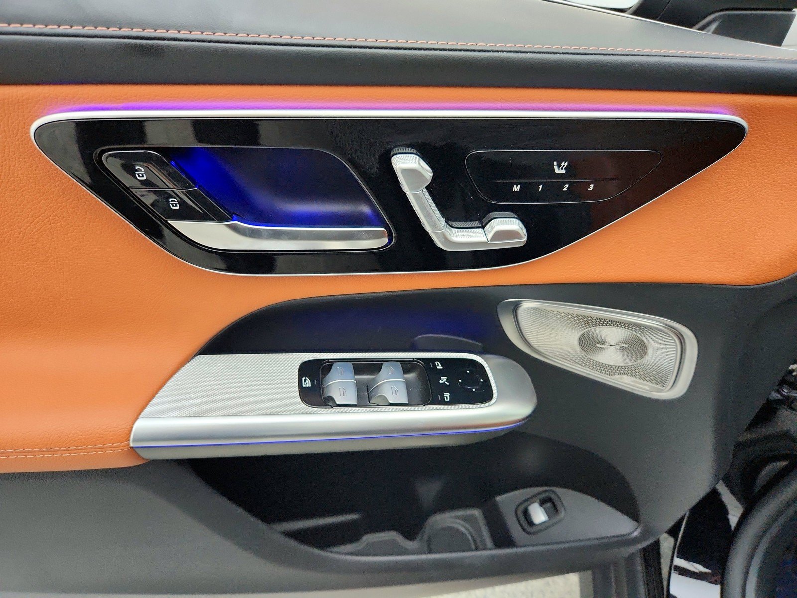 Certified 2023 Mercedes-Benz GLC 300 4MATIC image 25
