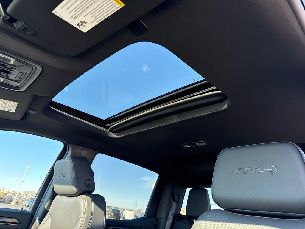 New 2026 GMC Sierra 1500 AT4 w/ AT4 Premium Package image 30