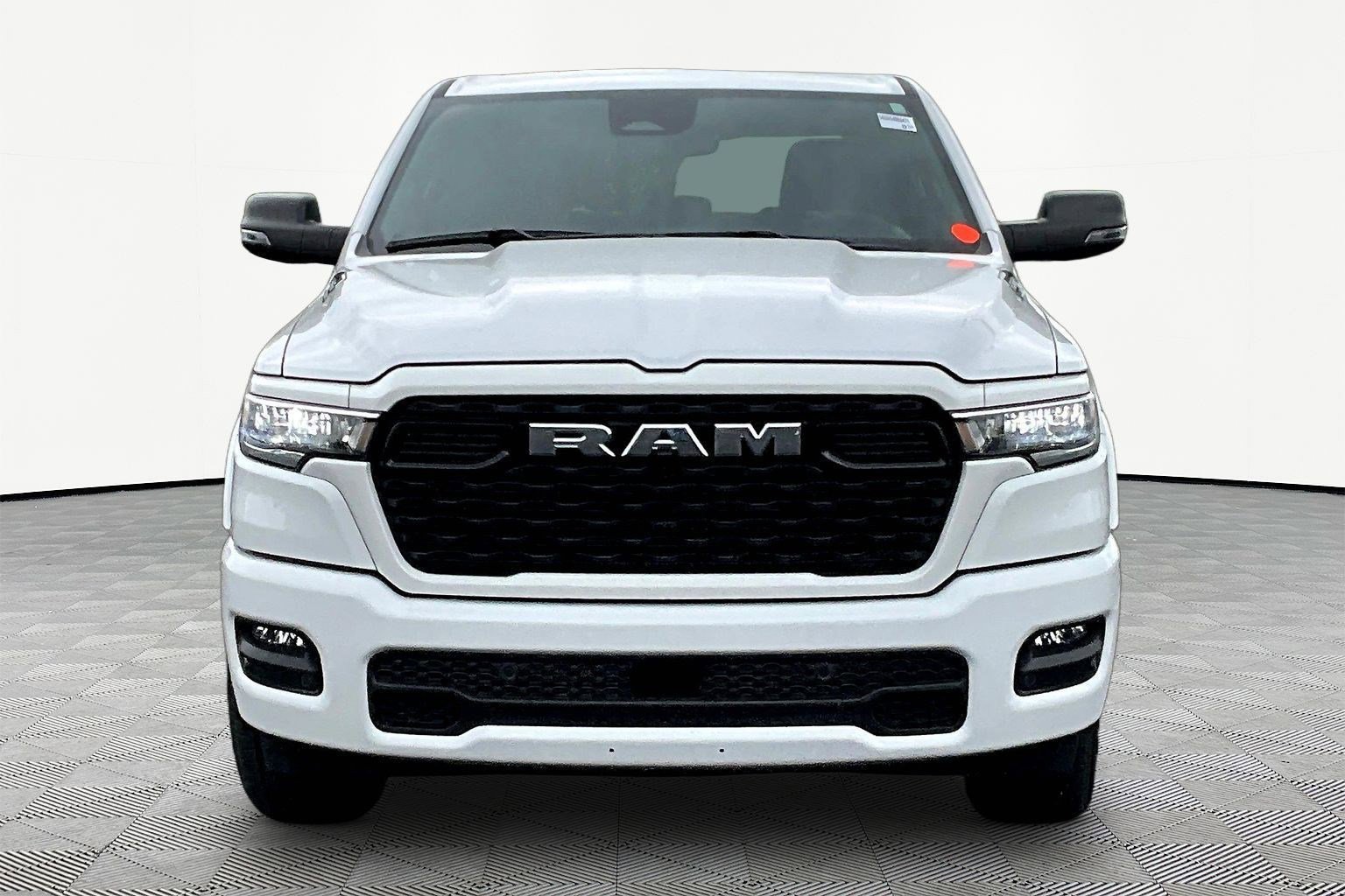 Used 2025 RAM 1500 Big Horn AWD/4WD image 2