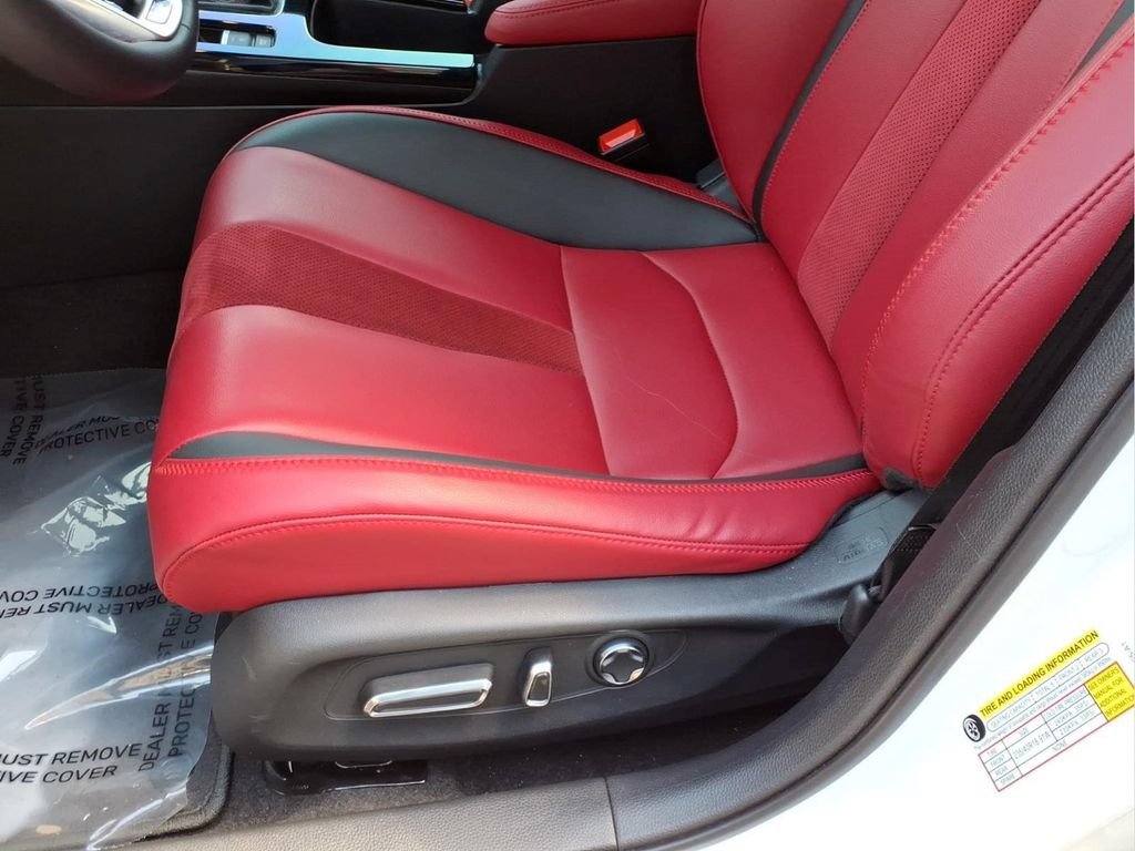 Used 2026 Acura Integra A-Spec w/ Technology Package FWD image 15
