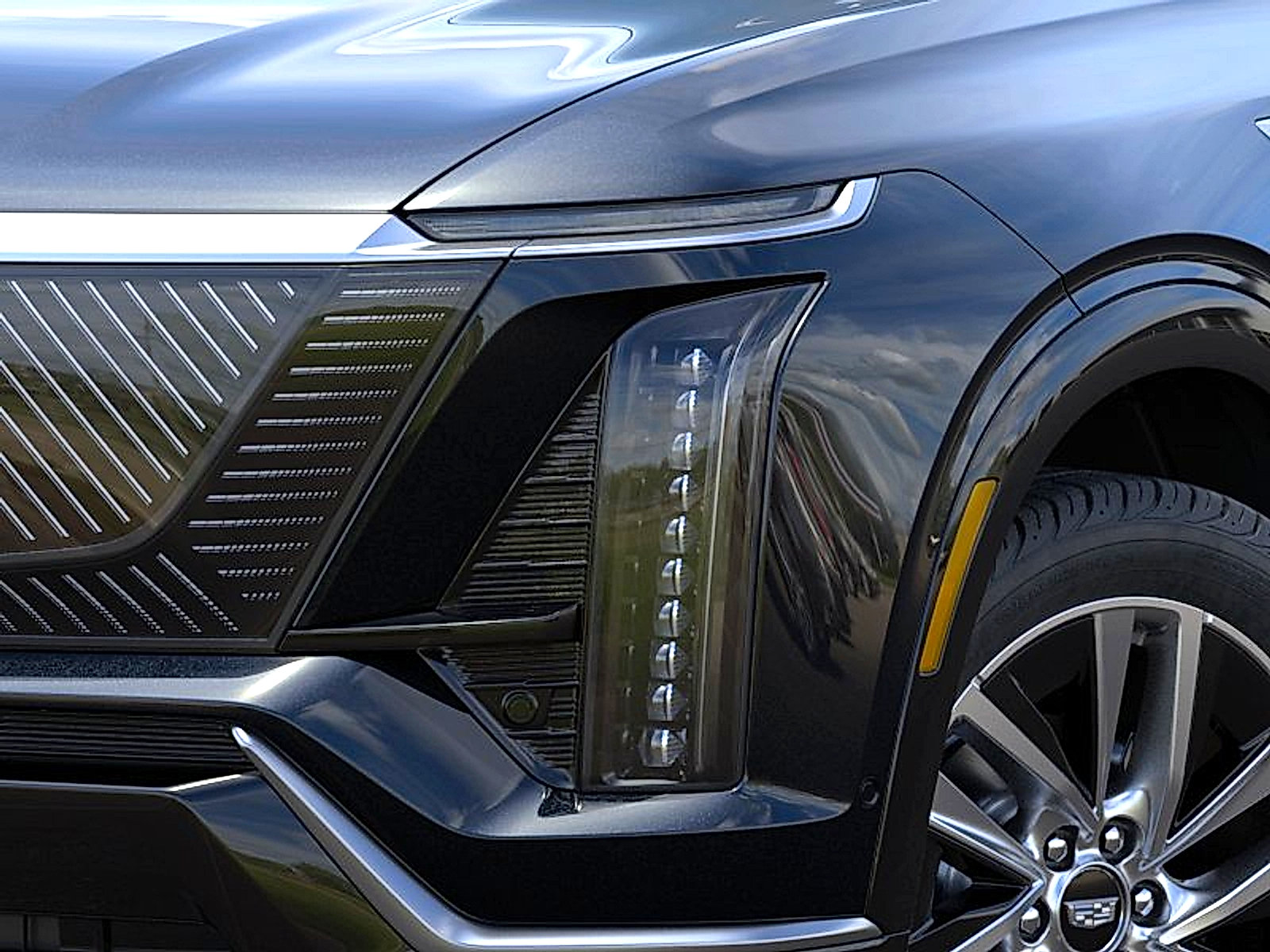 New 2027 Cadillac Vistiq Luxury w/ LPO, Trailering Package AWD/4WD image 10