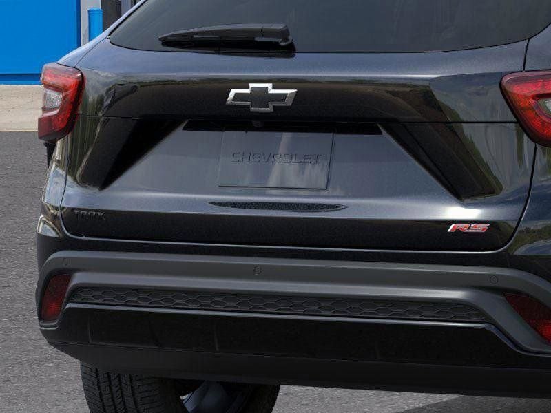 New 2026 Chevrolet Trax RS w/ Driver Confidence Package image 14