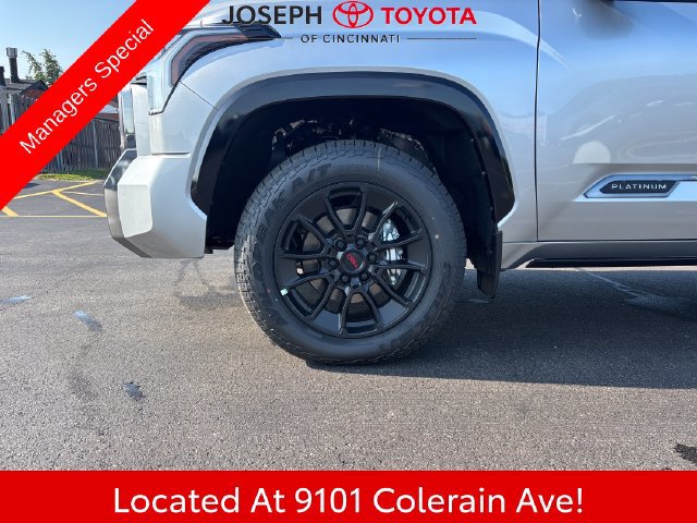 New 2026 Toyota Tundra Platinum w/ TRD Off-Road Package AWD/4WD image 32