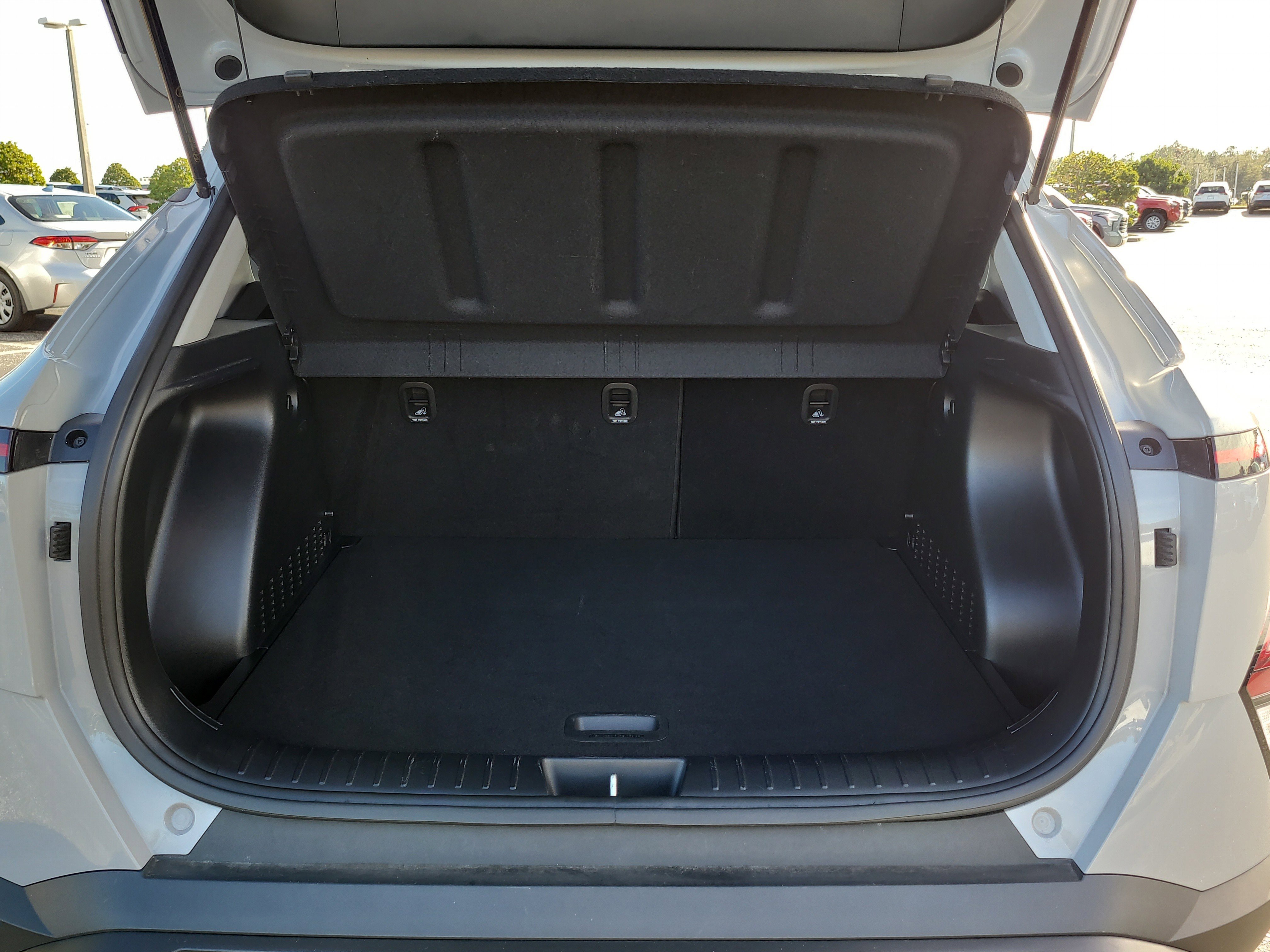 Used 2025 Hyundai Kona SEL image 11