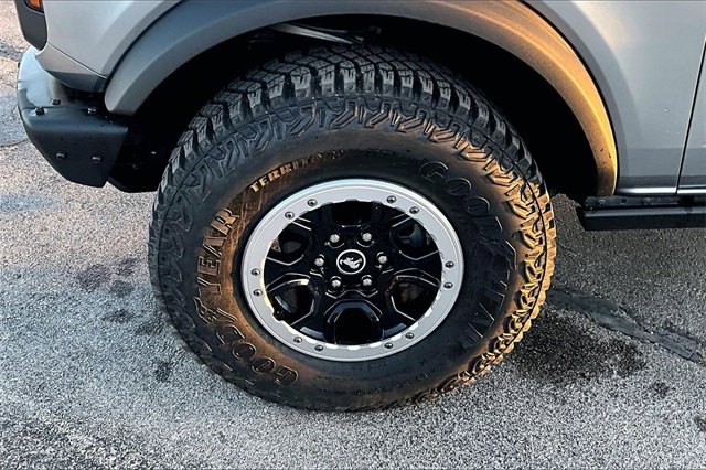 Used 2024 Ford Bronco Badlands image 34